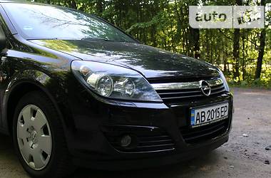 Хетчбек Opel Astra 2005 в 
