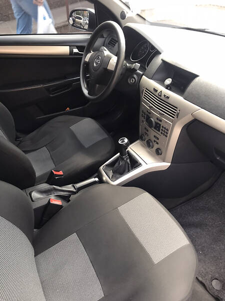 Хетчбек Opel Astra 2008 в Черкасах