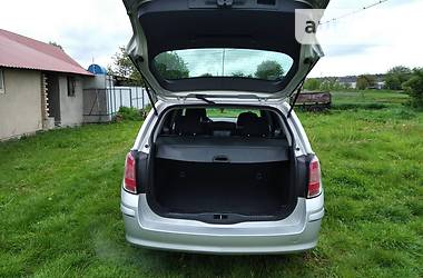 Универсал Opel Astra 2009 в 