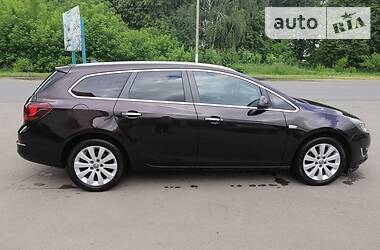 Универсал Opel Astra 2013 в Умани