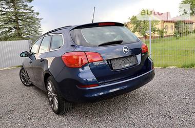 Универсал Opel Astra 2012 в Дрогобыче