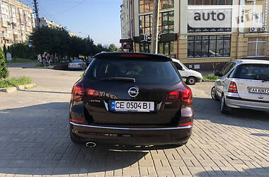 Універсал Opel Astra 2012 в 