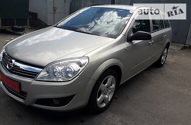 Універсал Opel Astra 2008 в Луцьку