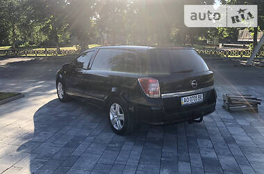 Универсал Opel Astra 2007 в Тячеве