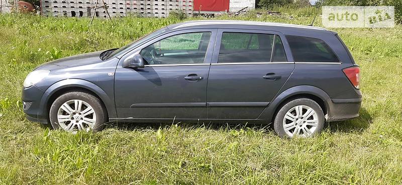 Універсал Opel Astra 2010 в Тлумачі фото 3 Універсал Opel Astra 2010 в Тлумачі