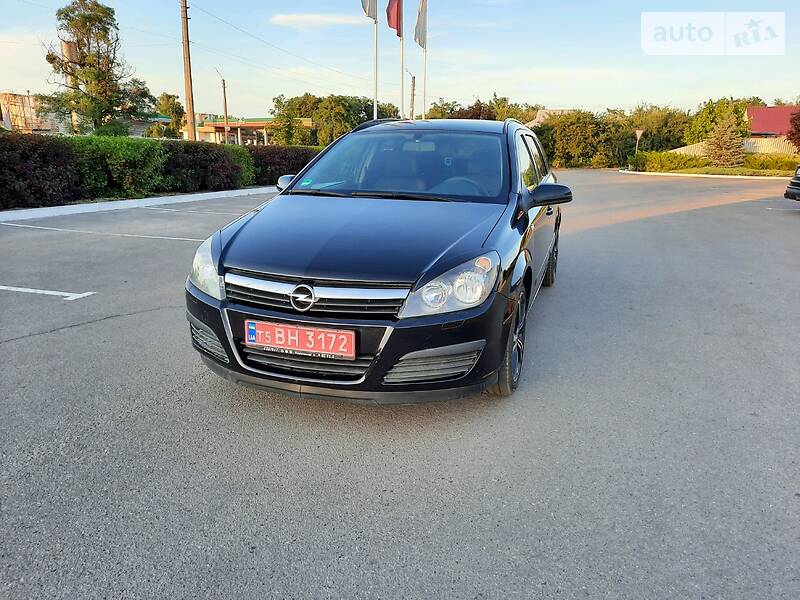Універсал Opel Astra 2006 в Полтаві