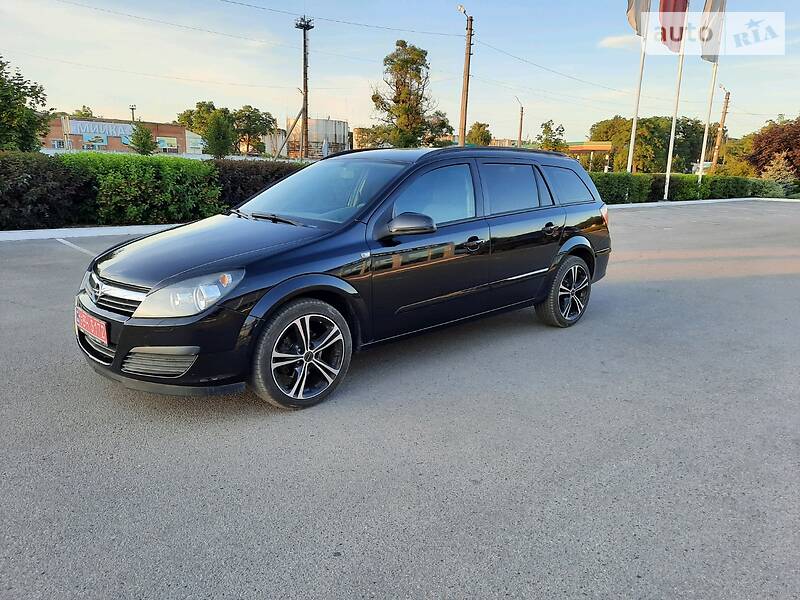 Універсал Opel Astra 2006 в Полтаві