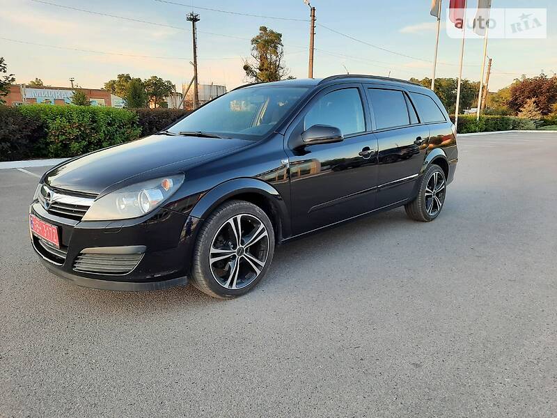 Універсал Opel Astra 2006 в Полтаві