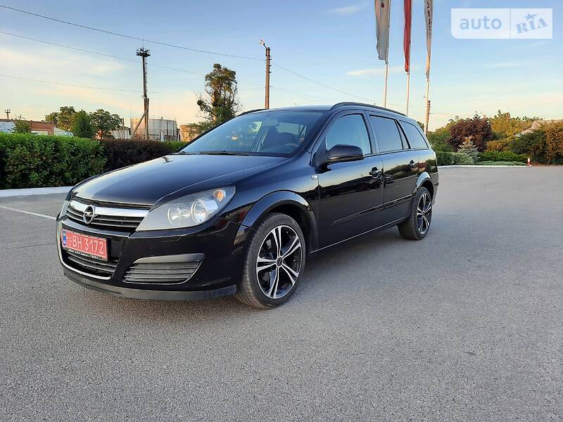 Універсал Opel Astra 2006 в Полтаві