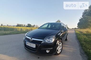 Универсал Opel Astra 2005 в Сумах