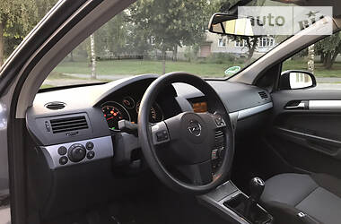 Хэтчбек Opel Astra 2005 в Тернополе