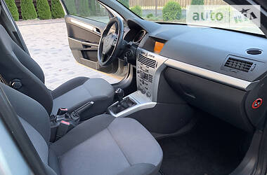 Універсал Opel Astra 2009 в 
