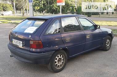 Хэтчбек Opel Astra 1993 в Черкассах