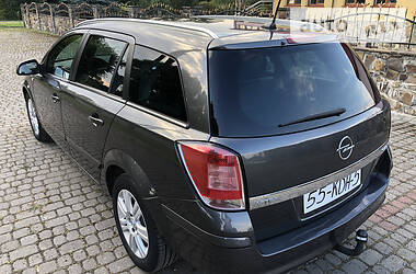 Універсал Opel Astra 2009 в 