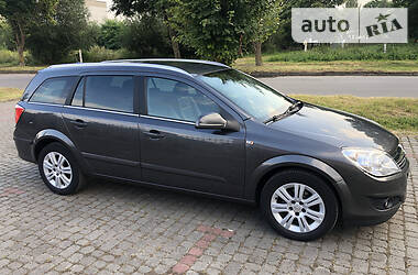 Універсал Opel Astra 2009 в 