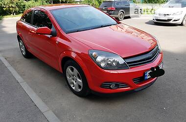 Купе Opel Astra 2006 в Луцке