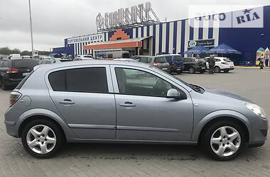 Другие легковые Opel Astra 2008 в Стрые