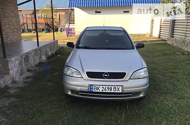 Седан Opel Astra 2007 в Сарнах