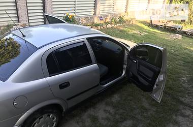 Седан Opel Astra 2007 в Сарнах