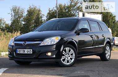 Универсал Opel Astra 2008 в Дрогобыче