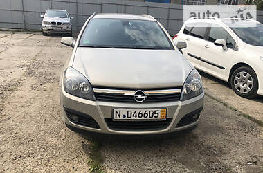 Универсал Opel Astra 2006 в Львове