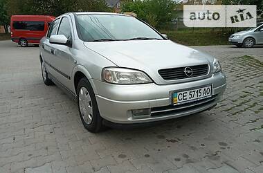 Седан Opel Astra 2002 в Черновцах