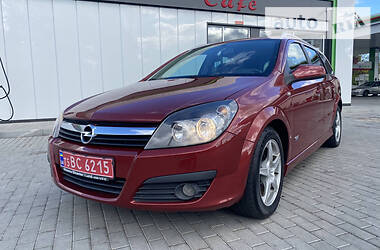 Универсал Opel Astra 2006 в Житомире