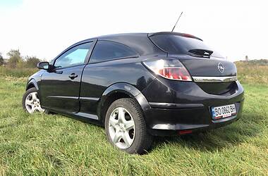 Купе Opel Astra 2006 в Тернополе