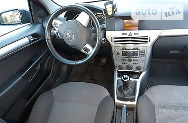 Универсал Opel Astra 2009 в Тернополе