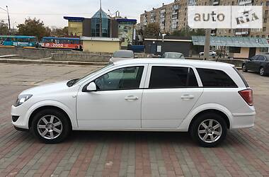 Универсал Opel Astra 2012 в Харькове