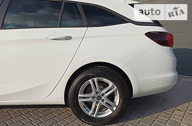 Универсал Opel Astra 2016 в Виннице