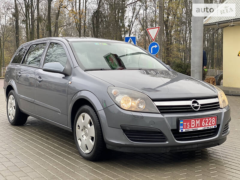 Универсал Opel Astra 2006 в Житомире