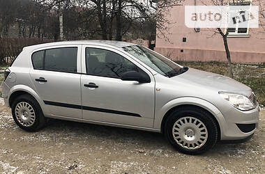 Хэтчбек Opel Astra 2009 в Черновцах