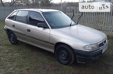 Хетчбек Opel Astra 1997 в Івано-Франківську