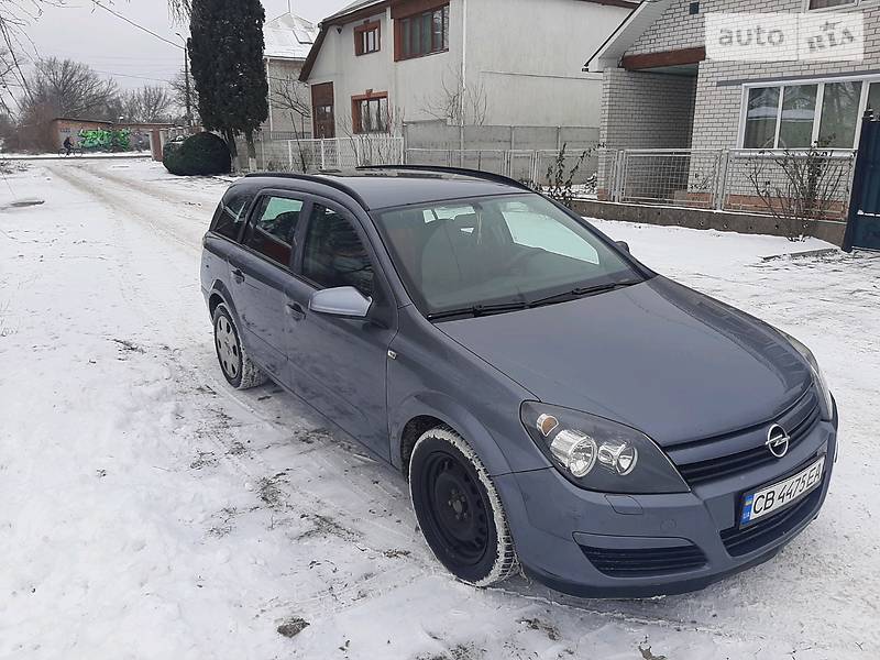 Универсал Opel Astra 2005 в Прилуках