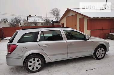 Універсал Opel Astra 2008 в Радивиліві