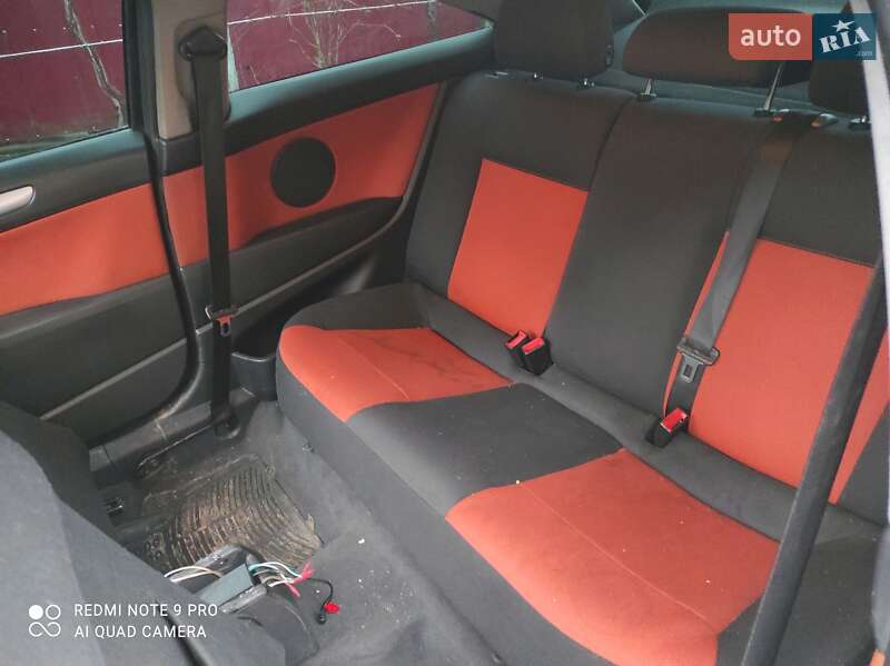 Купе Opel Astra 2006 в Ужгороде