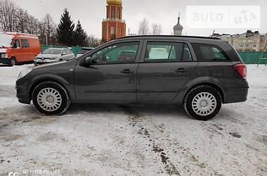 Универсал Opel Astra 2009 в Луцке