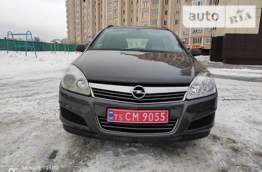 Универсал Opel Astra 2009 в Луцке