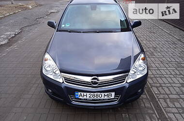 Универсал Opel Astra 2008 в Хмельнике