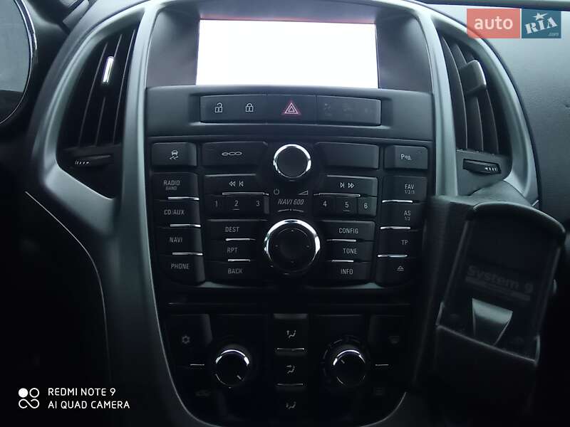 Универсал Opel Astra 2013 в Тернополе