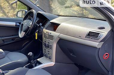 Универсал Opel Astra 2008 в Дрогобыче