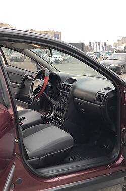 Седан Opel Astra 2006 в Львові