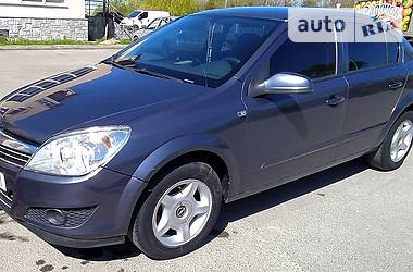 Седан Opel Astra 2008 в Львове