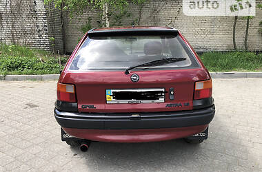 Хэтчбек Opel Astra 1992 в Львове