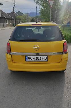 Универсал Opel Astra 2009 в Ужгороде