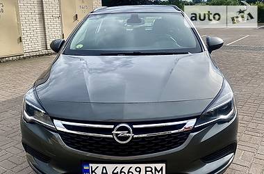 Універсал Opel Astra 2016 в Києві