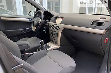 Универсал Opel Astra 2008 в Стрые