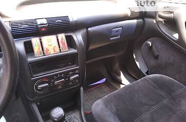 Седан Opel Astra 1993 в Одессе