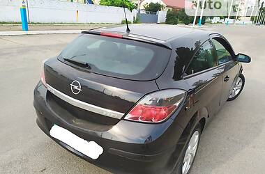 Купе Opel Astra 2008 в Дніпрі